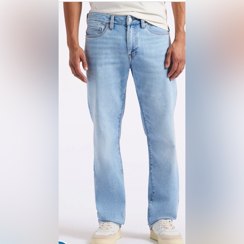 Buffalo David Bitton Men's Relaxed Straight  Jeans Light Blue 32x32